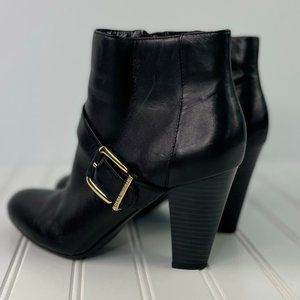 Dana Buchman Black leather Booties